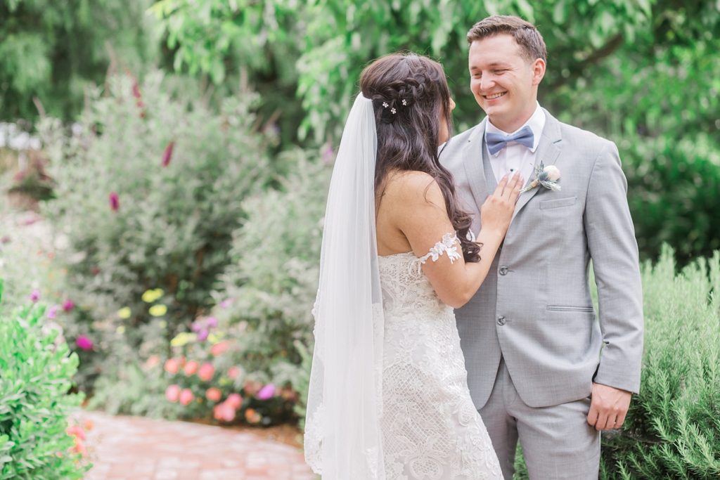 GARDENS AT PEACOCK FARMS WEDDING