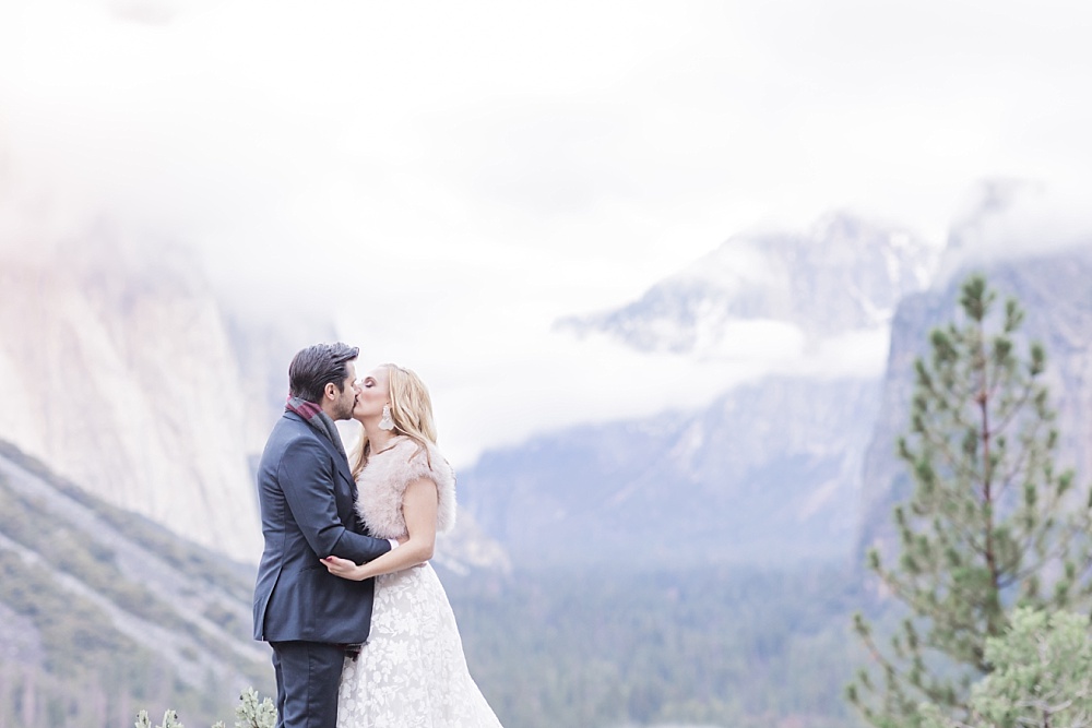 TUNNEL VIEW WEDDING PHOTOS