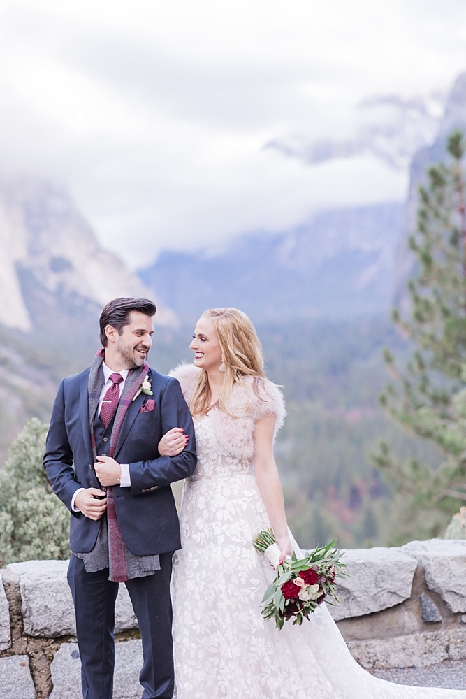 TUNNEL VIEW WEDDING PHOTOS