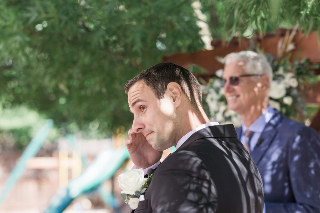 BACKYARD WEDDING CEREMONY