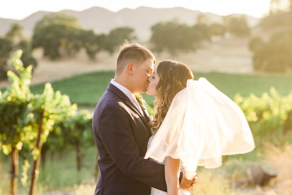 PASO ROBLES WEDDING PHOTOGRAPHER