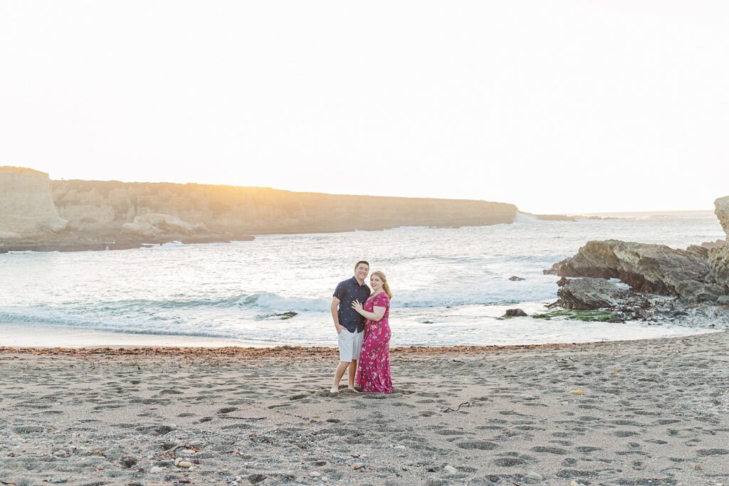 beach engagement pictures