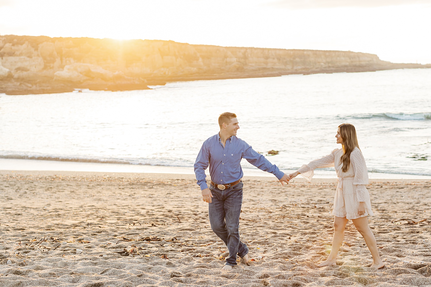 MONTANA DE ORO ENGAGEMENT PICTURES